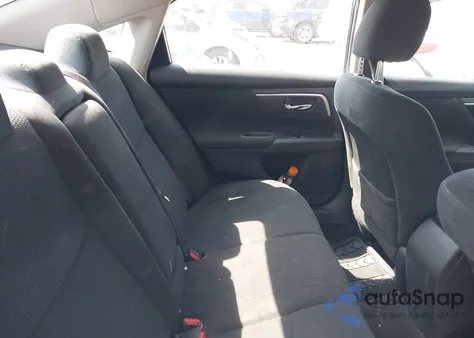 2015 Nissan Altima 2.5 Sv из США, поврежденный, VIN 1N4AL3AP9FC243179